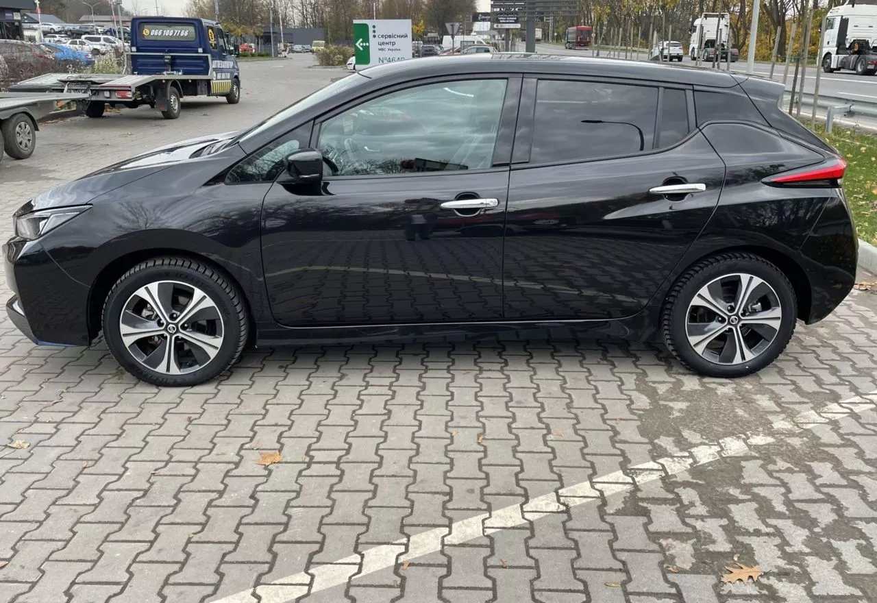 Nissan Leaf  62 kWh 201941