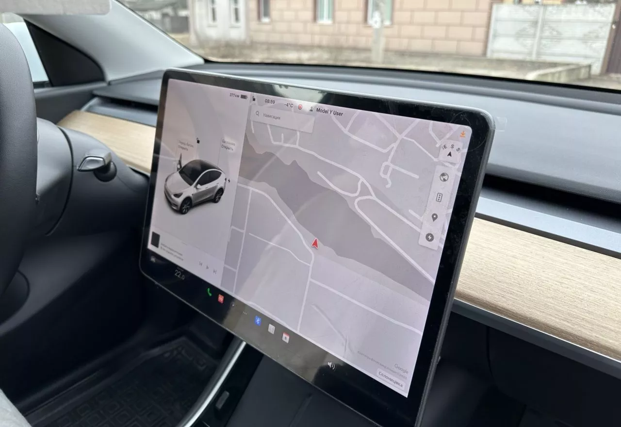 Tesla Model Y  2020101