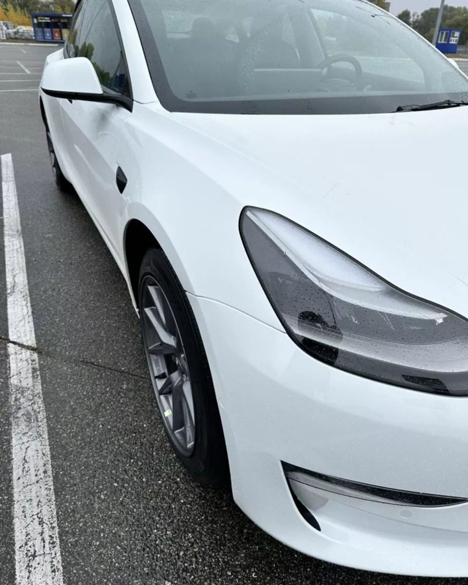 Tesla Model 3  60 kWh 2022121