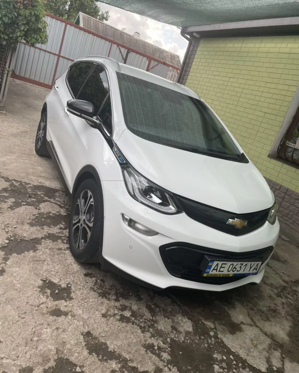 Chevrolet Bolt EV 