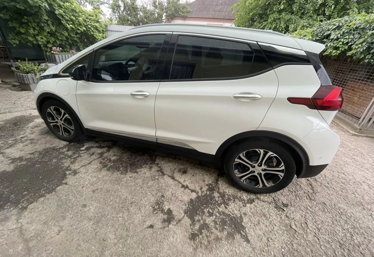 Chevrolet Bolt EV  60 kWh 201731