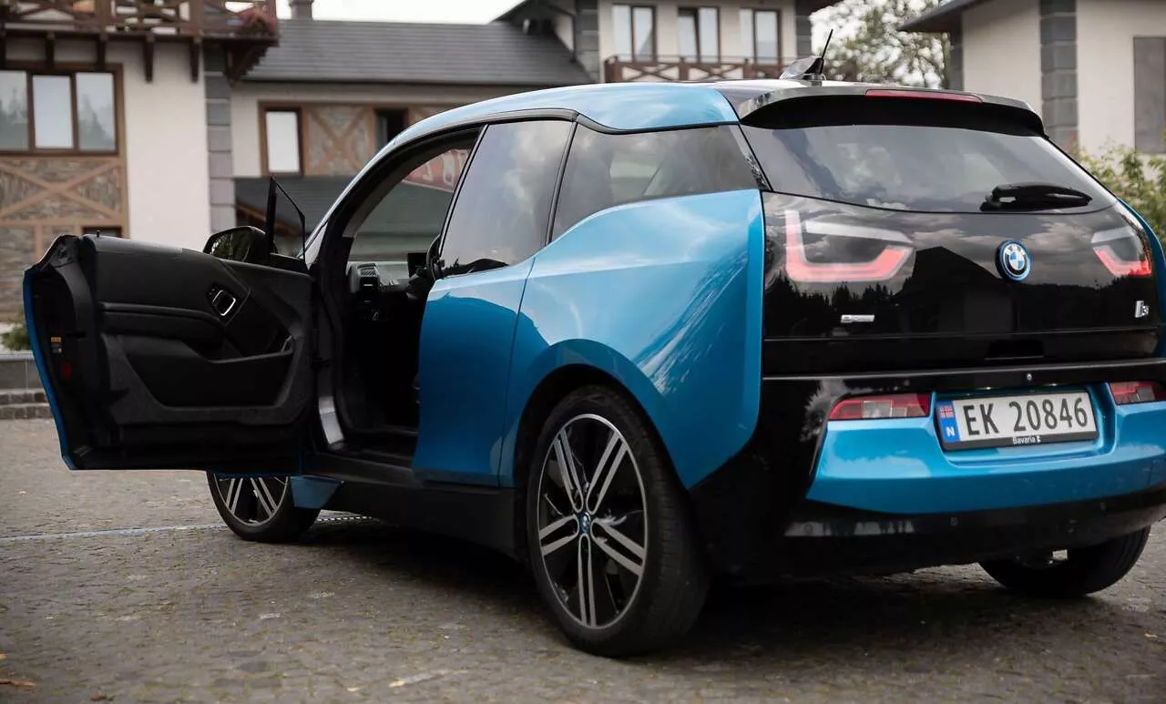 BMW i3  33 kWh 201681