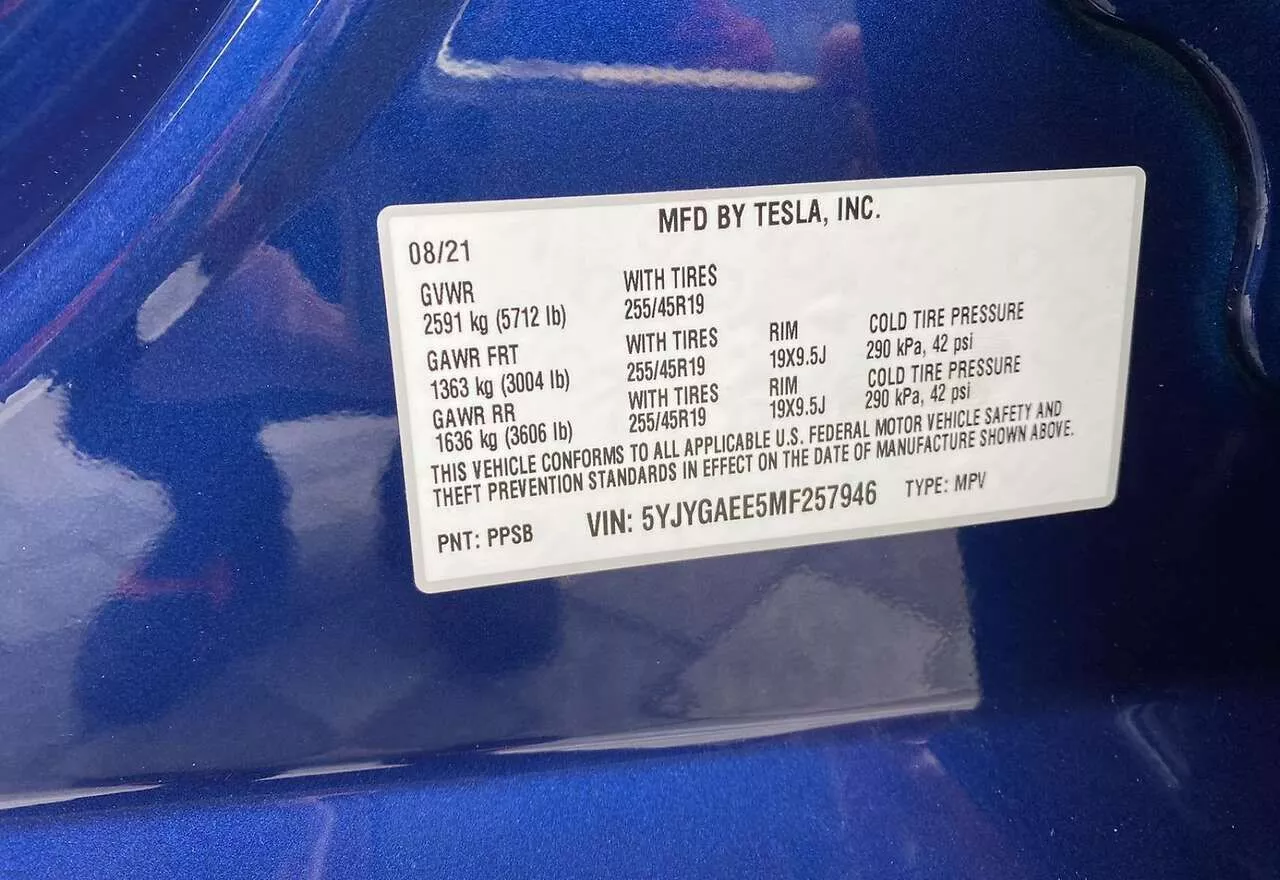 Tesla Model Y  82 kWh 2021101