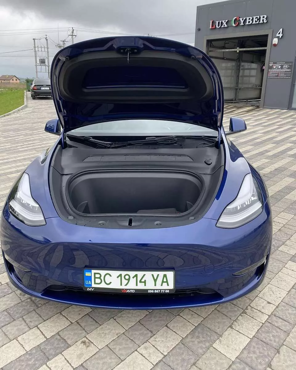 Tesla Model Y  82 kWh 2021231