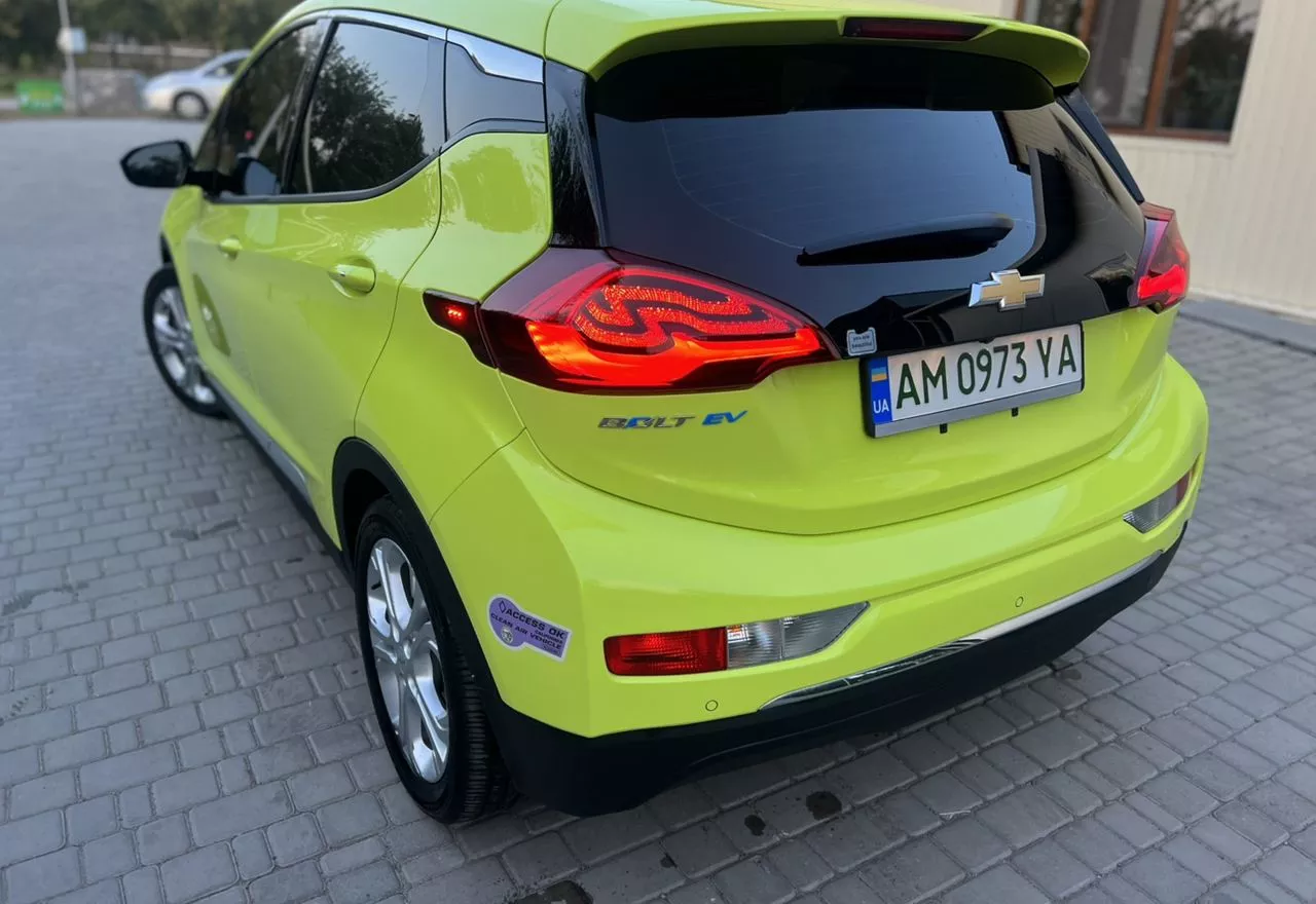 Chevrolet Bolt EV  64 kWh 2019201