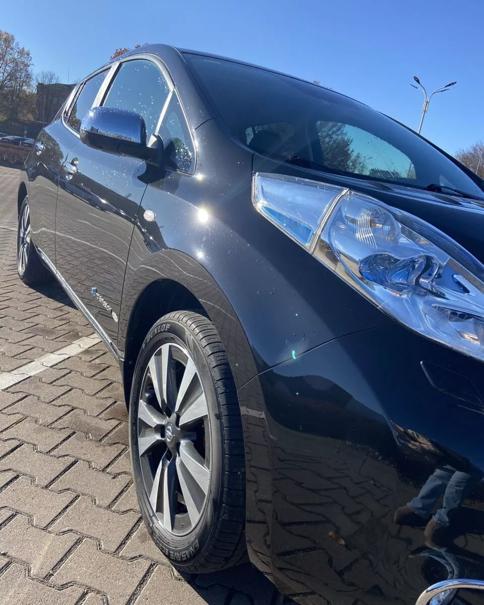 Nissan Leaf  30 kWh 2016121