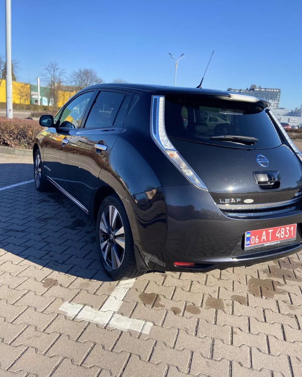 Nissan Leaf  30 kWh 2016171