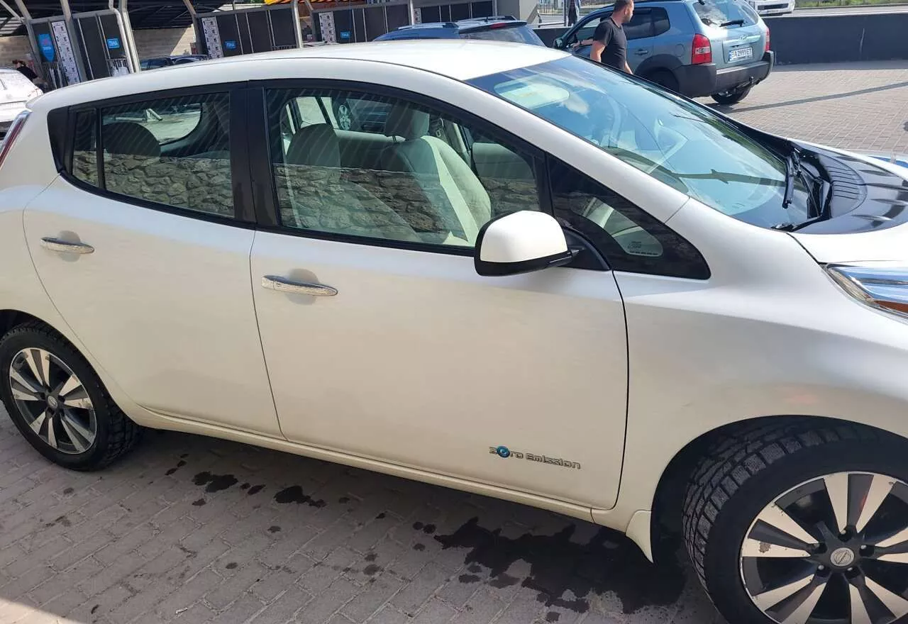 Nissan Leaf  24 kWh 201521