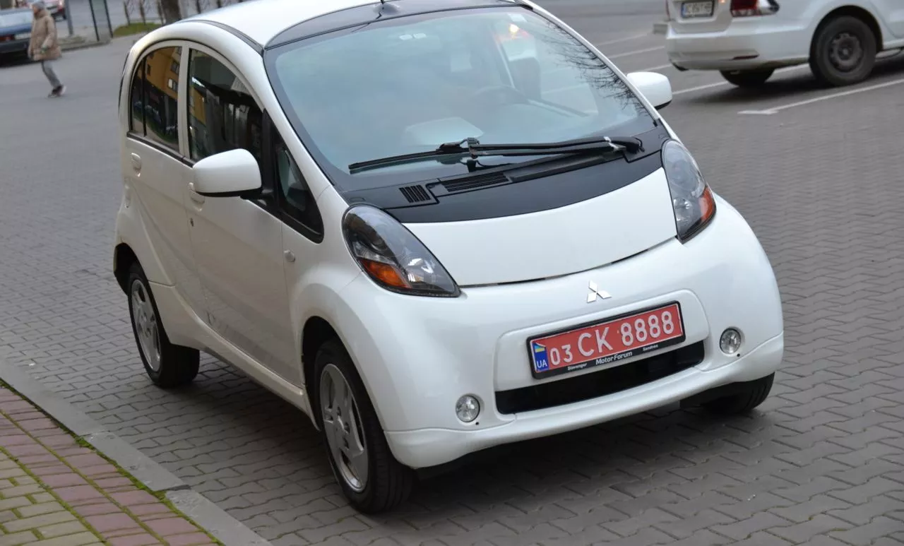 Mitsubishi I-MiEV  16 kWh 201131