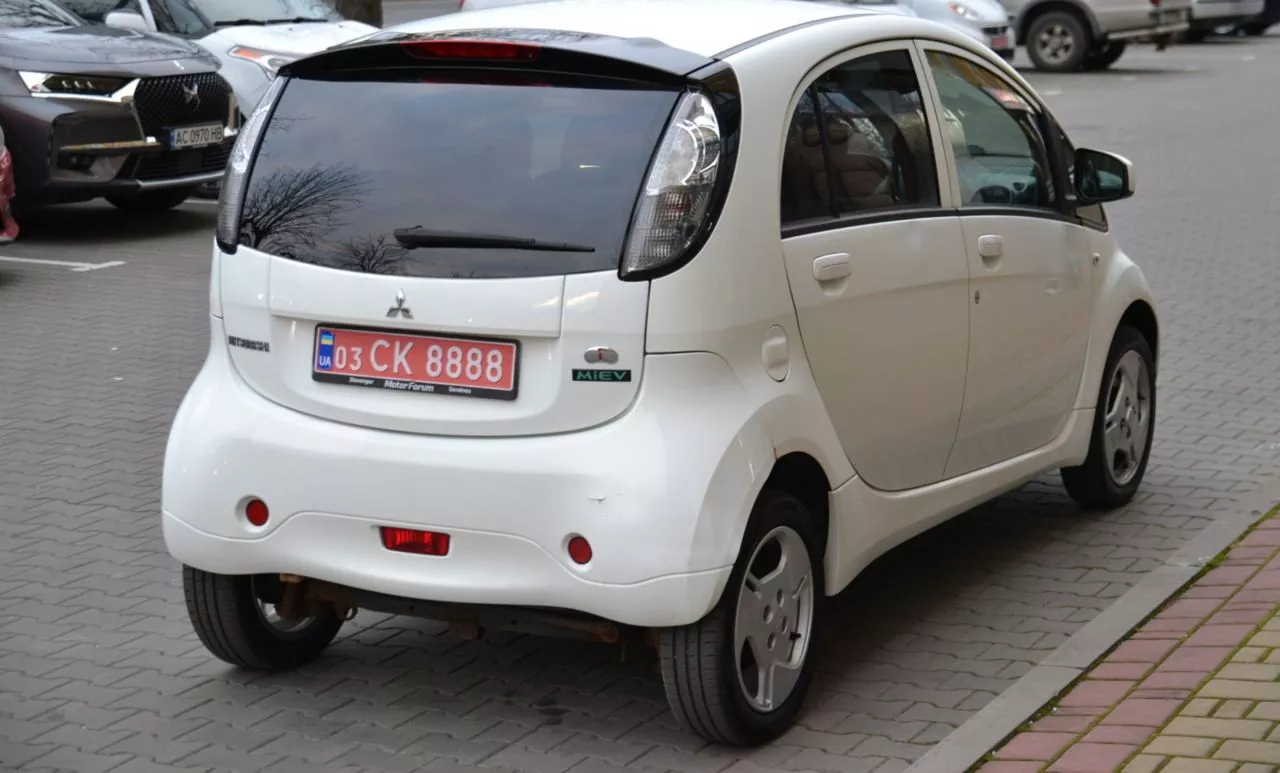 Mitsubishi I-MiEV  16 kWh 201151