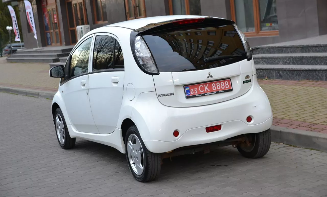 Mitsubishi I-MiEV  16 kWh 201181