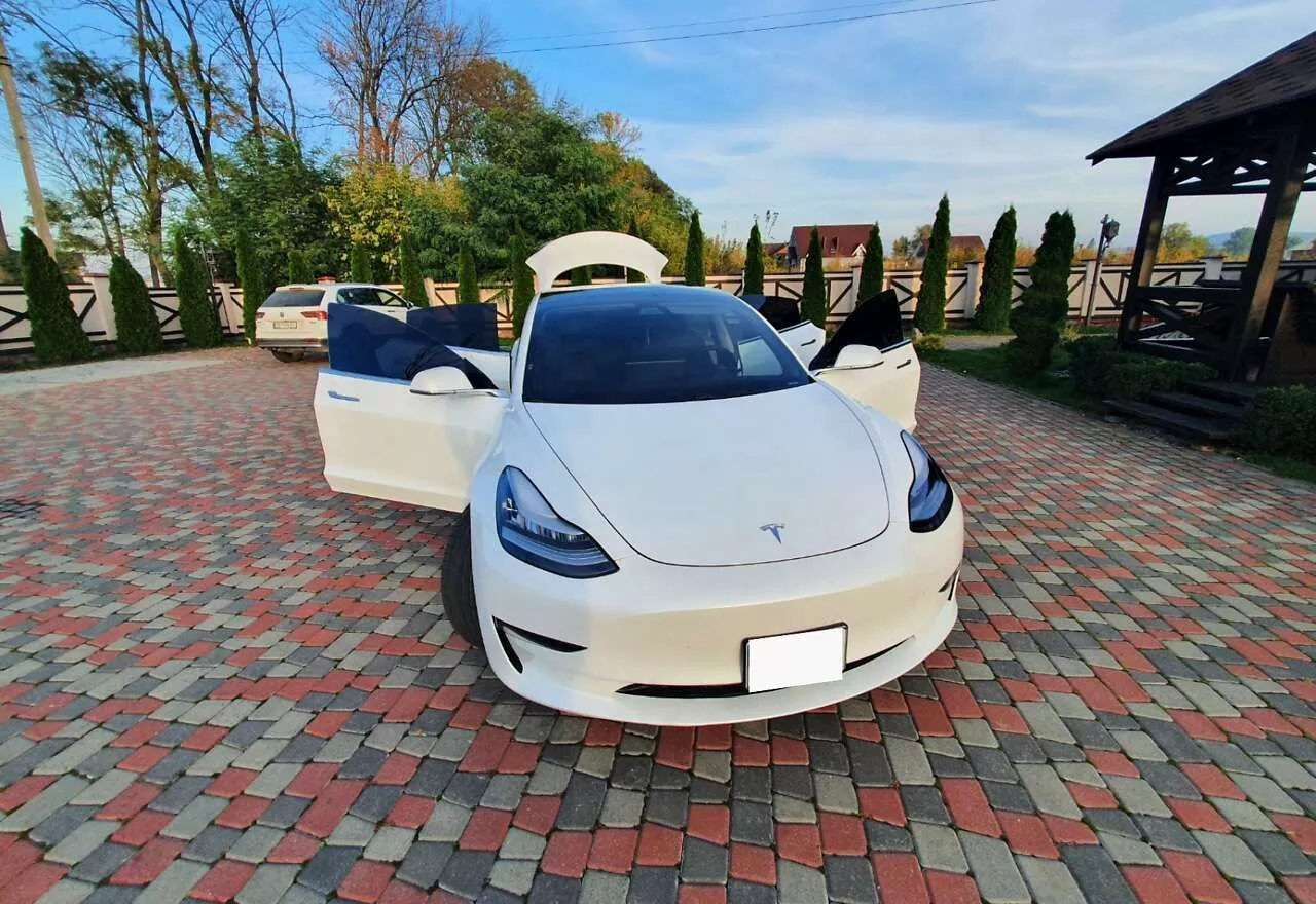 Tesla Model 3  75 kWh 201921