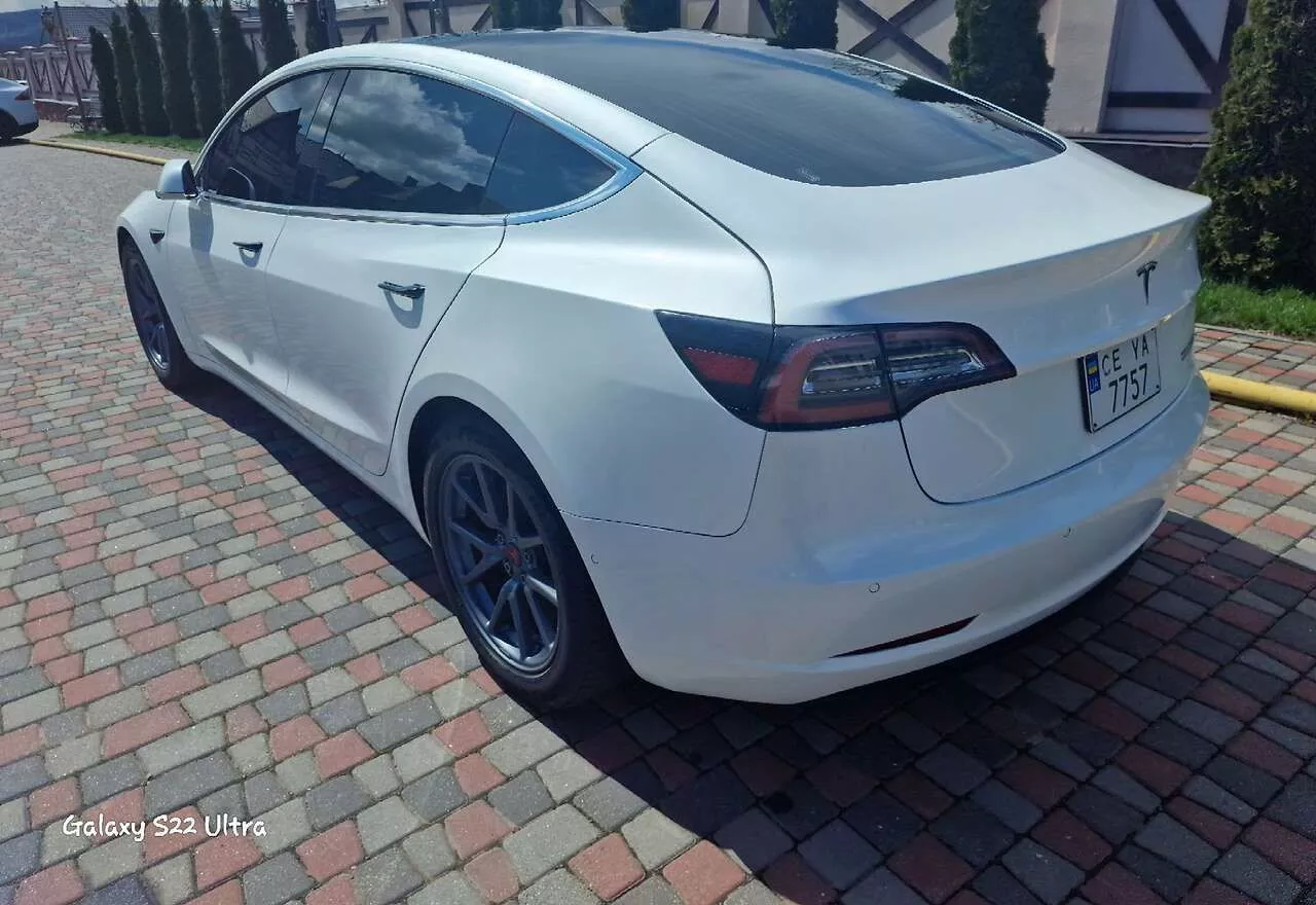 Tesla Model 3  75 kWh 2019141