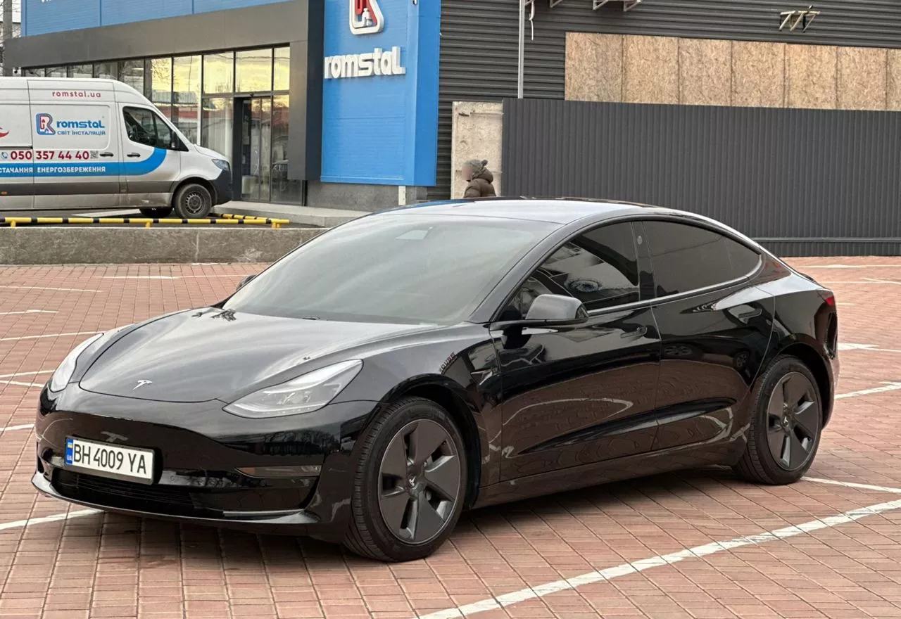 Tesla Model 3 