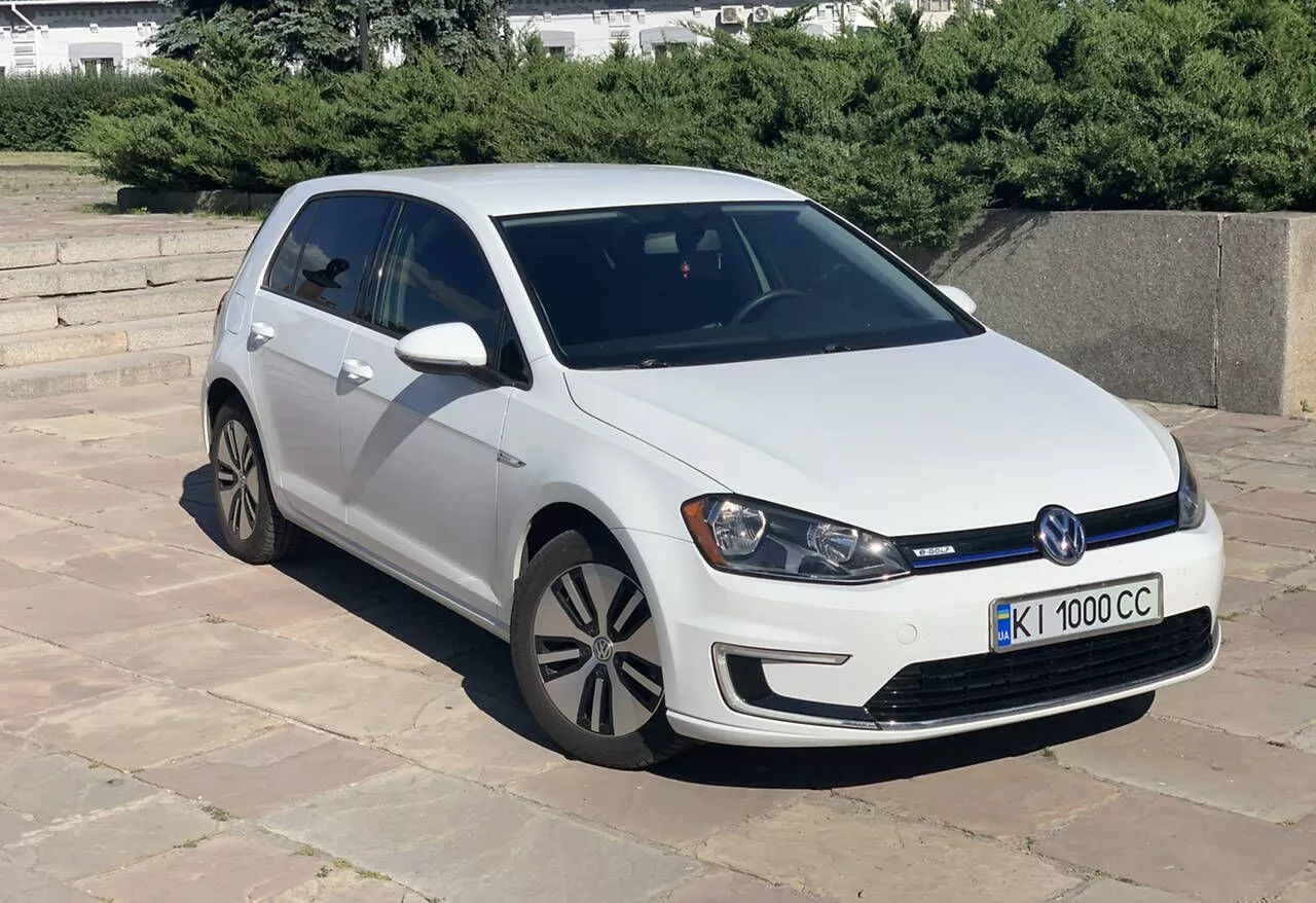 Volkswagen e-Golf  24.2 kWh 201601