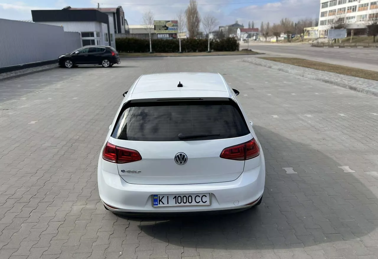 Volkswagen e-Golf  24.2 kWh 2016191