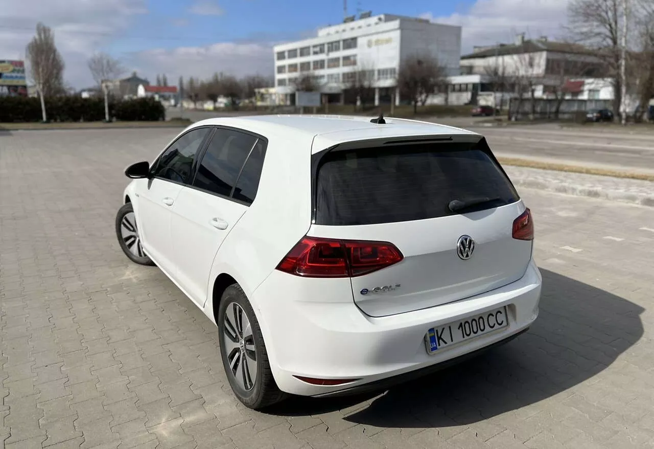 Volkswagen e-Golf  24.2 kWh 2016231