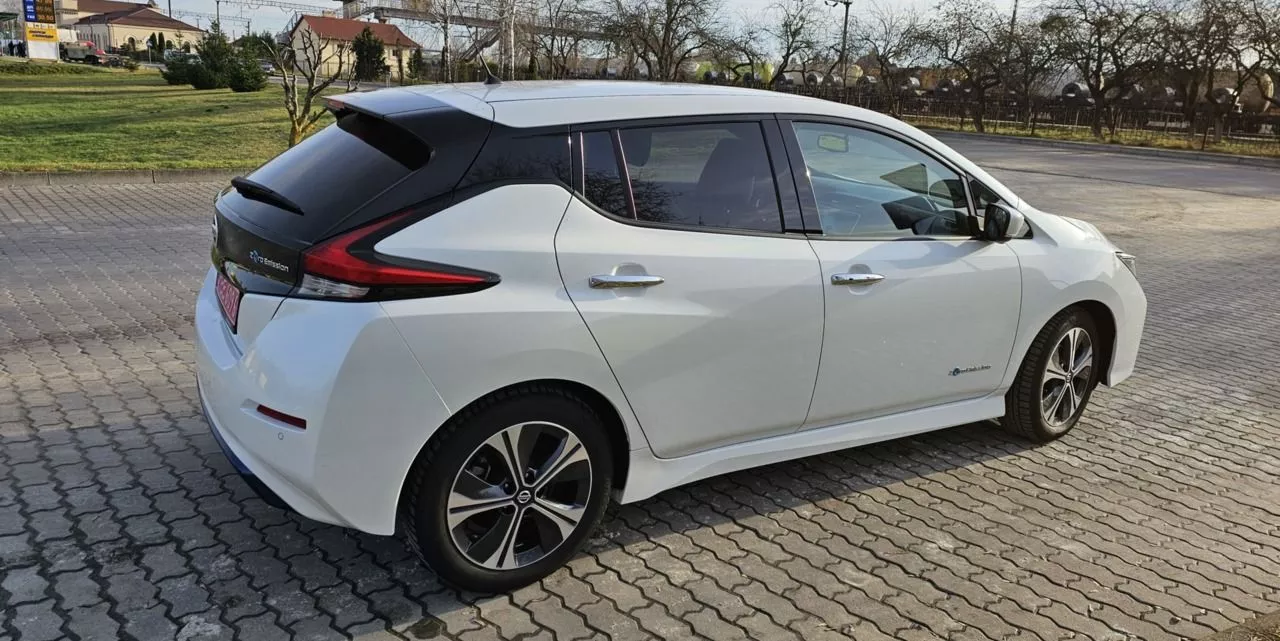 Nissan Leaf  40 kWh 2018141