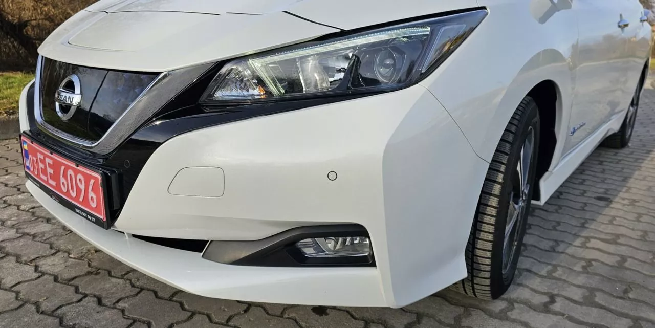 Nissan Leaf  40 kWh 2018211