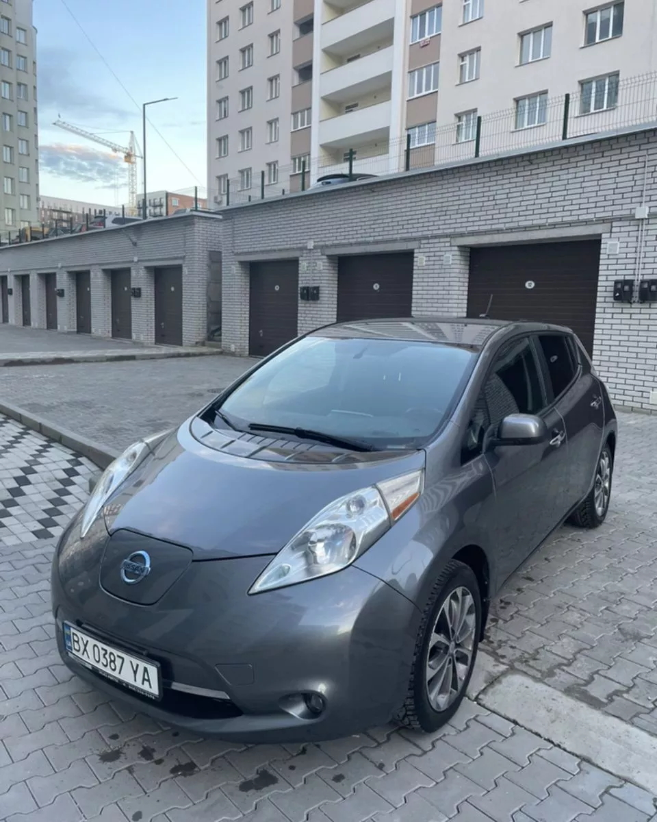 Nissan Leaf  24 kWh 201441