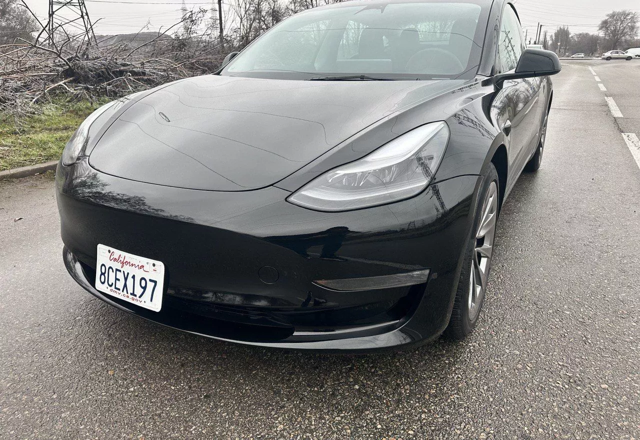 Tesla Model 3  62 kWh 202371