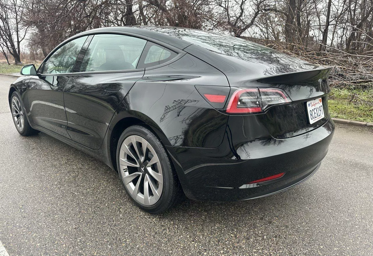 Tesla Model 3  62 kWh 202391