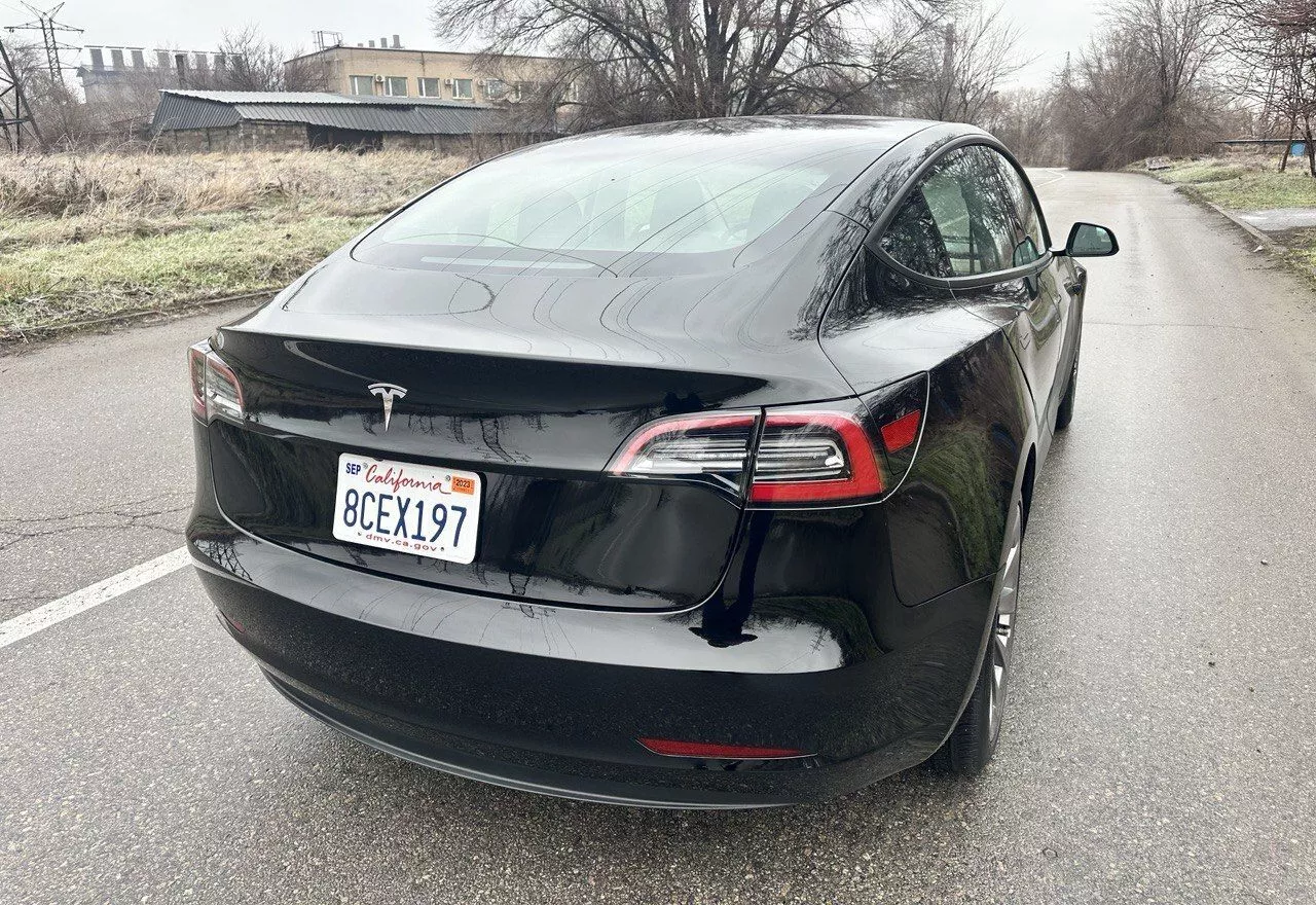 Tesla Model 3  62 kWh 2023111