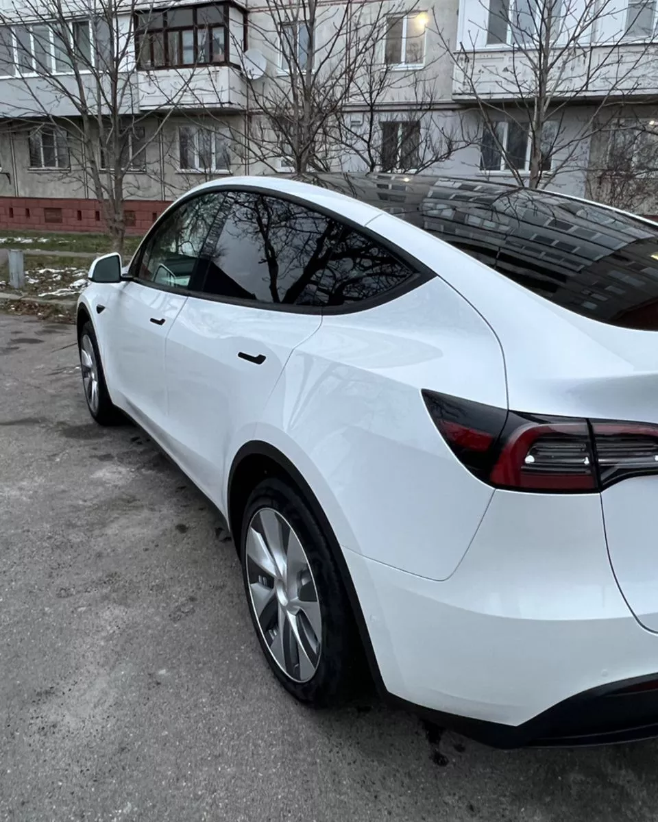 Tesla Model Y  82 kWh 202131