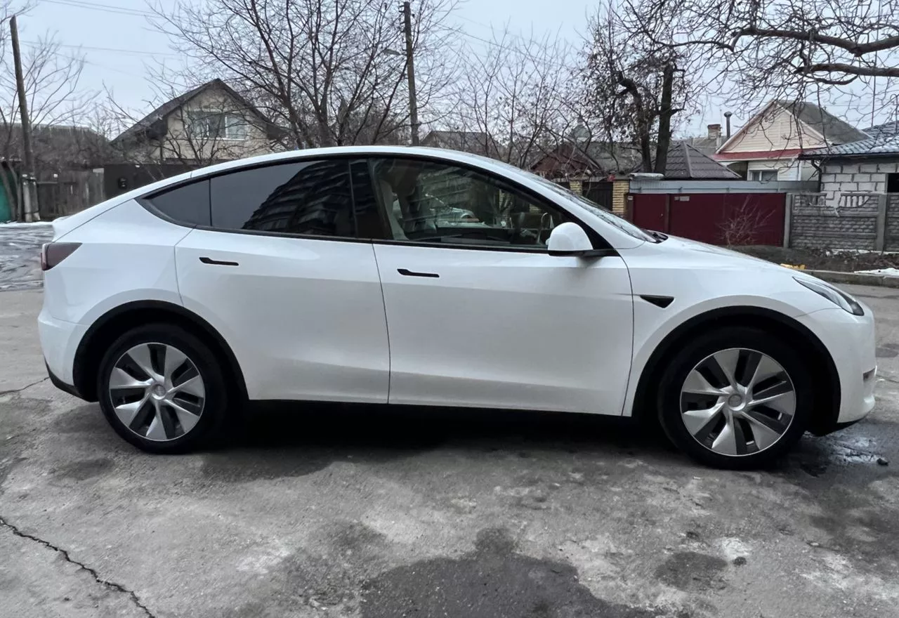 Tesla Model Y  82 kWh 202161