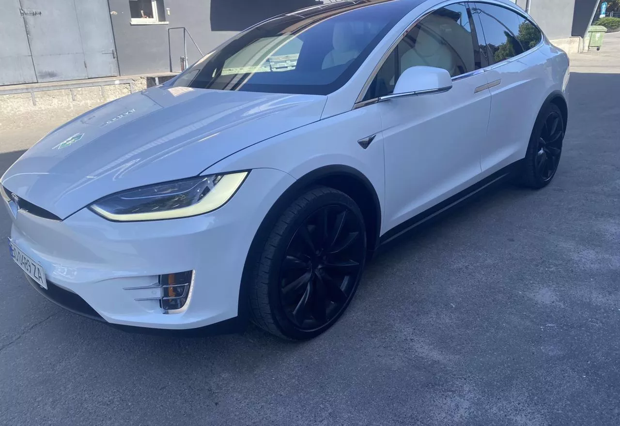 Tesla Model X  100 kWh 201801