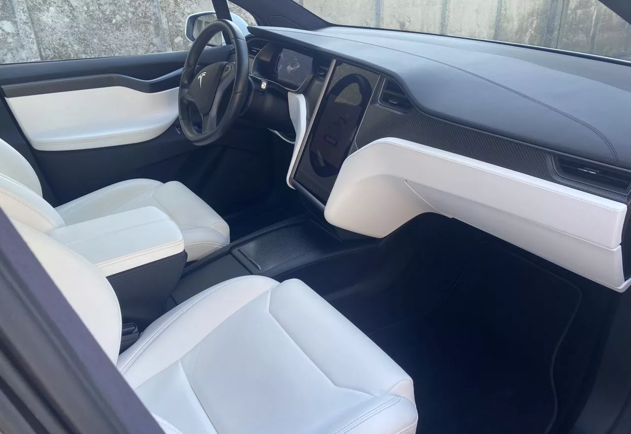 Tesla Model X  100 kWh 2018181