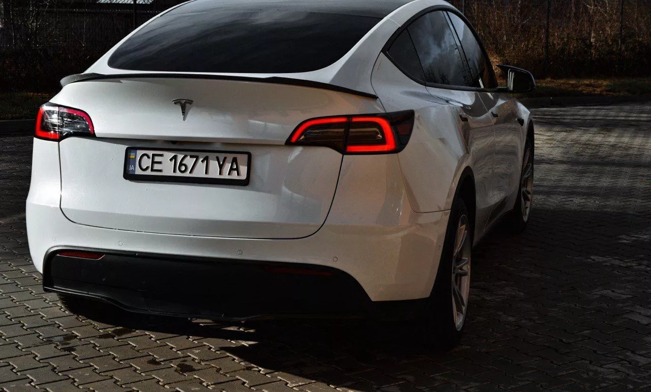 Tesla Model Y  80.5 kWh 202181