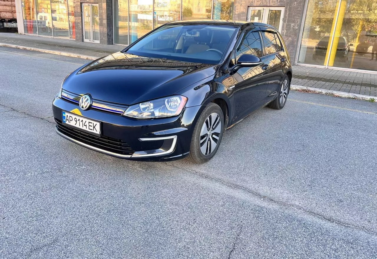 Volkswagen e-Golf 