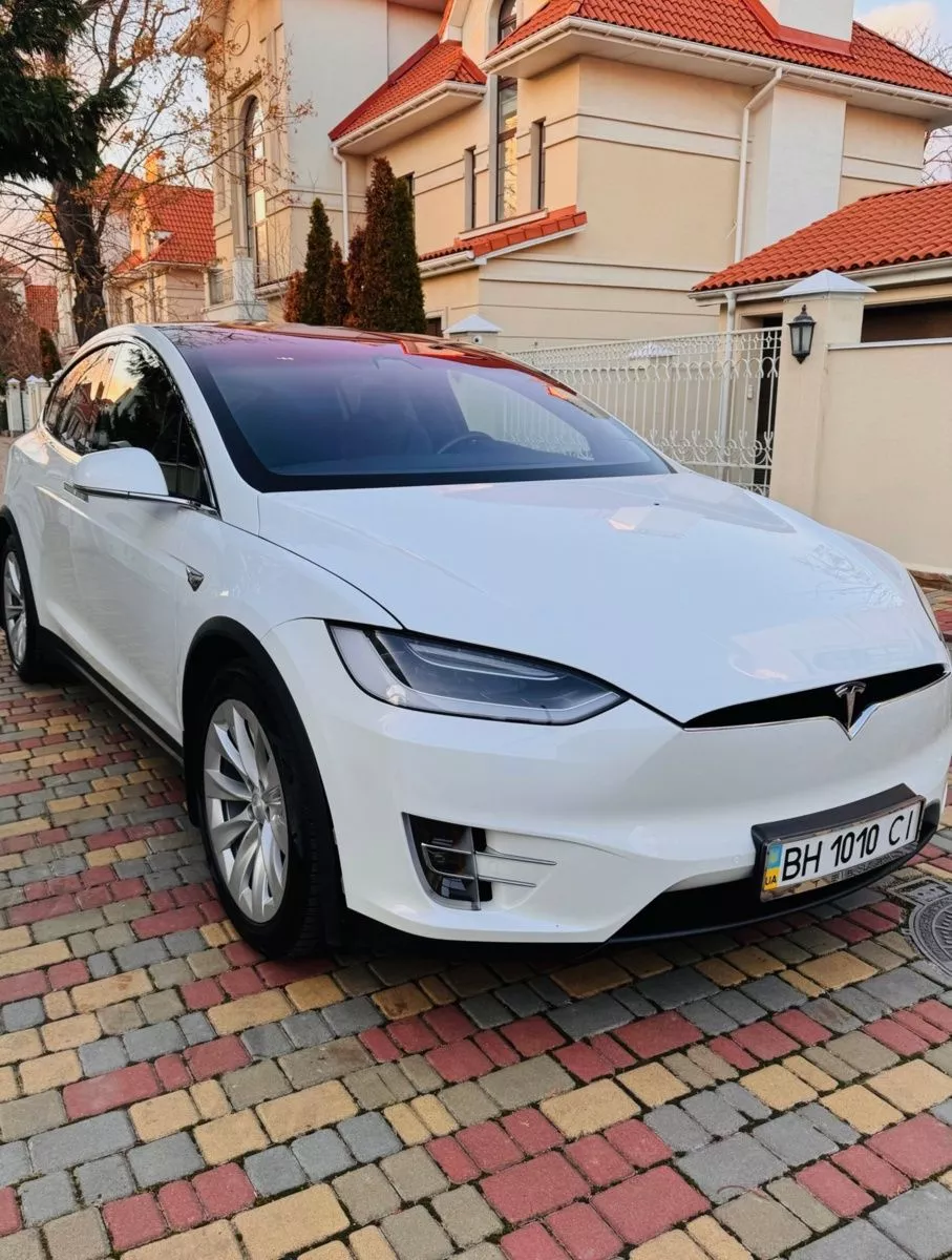 Tesla Model X  75 kWh 201801