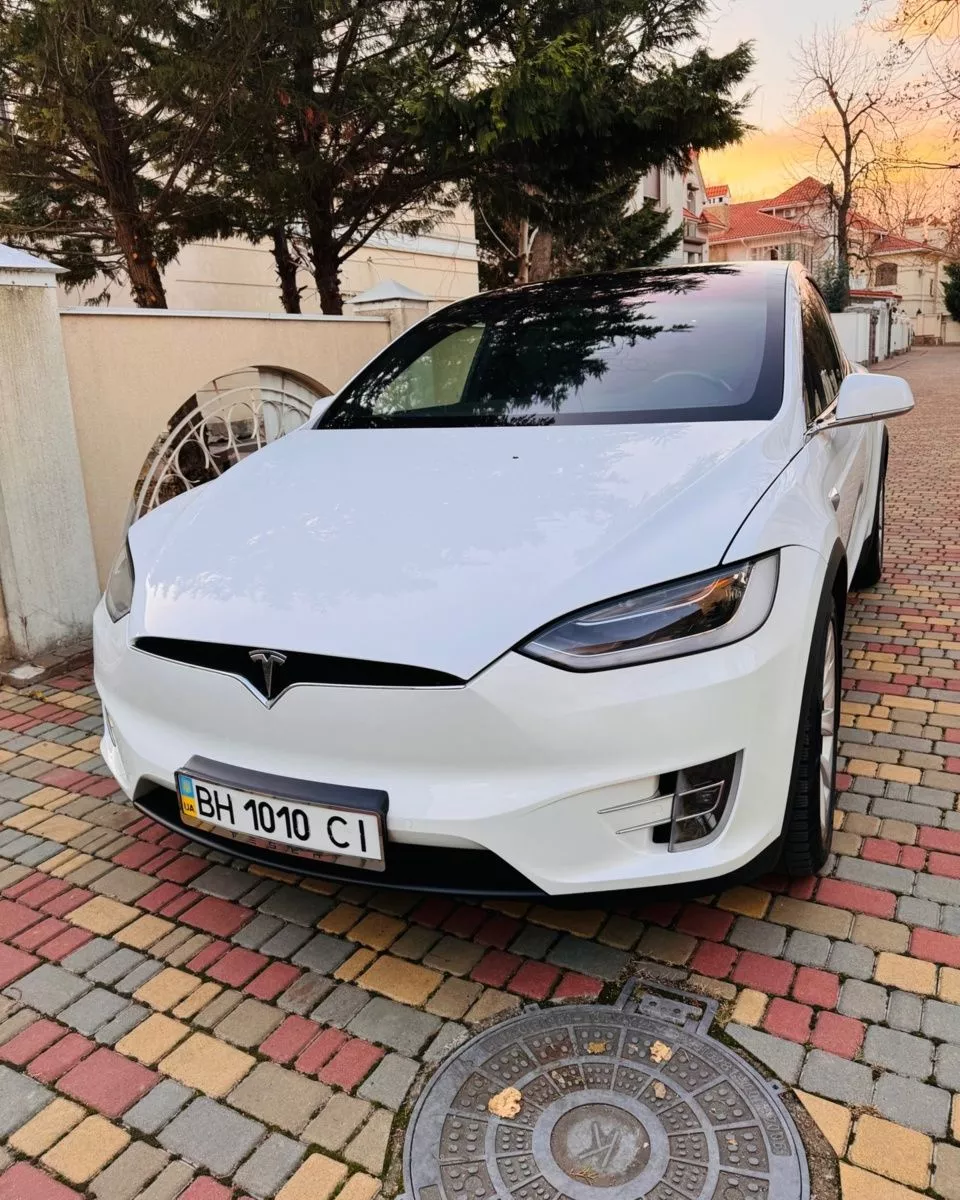 Tesla Model X  75 kWh 201811