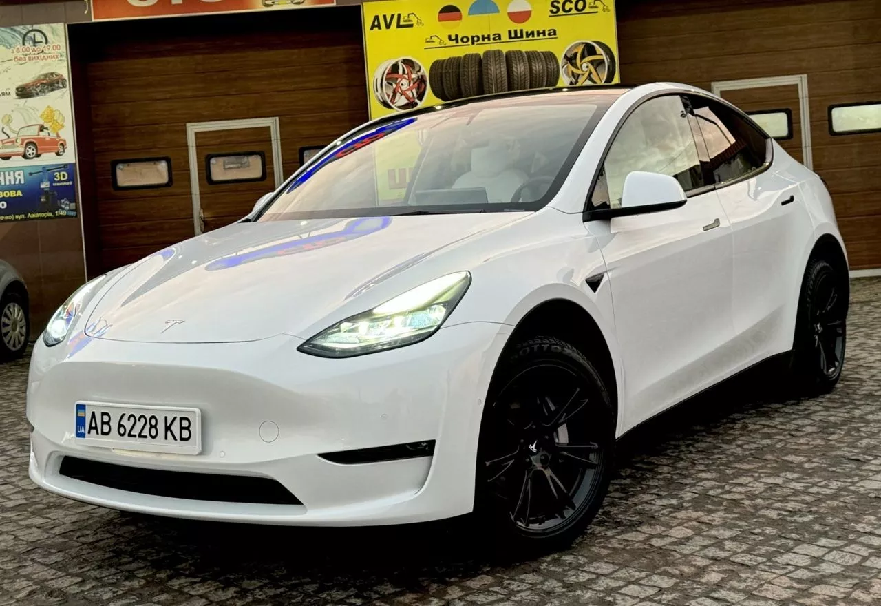 Tesla Model Y  80.5 kWh 202181