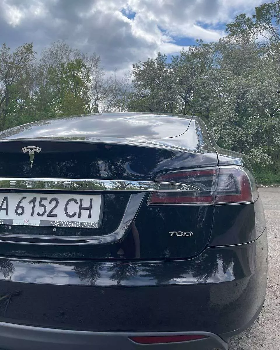 Tesla Model S  70 kWh 201531