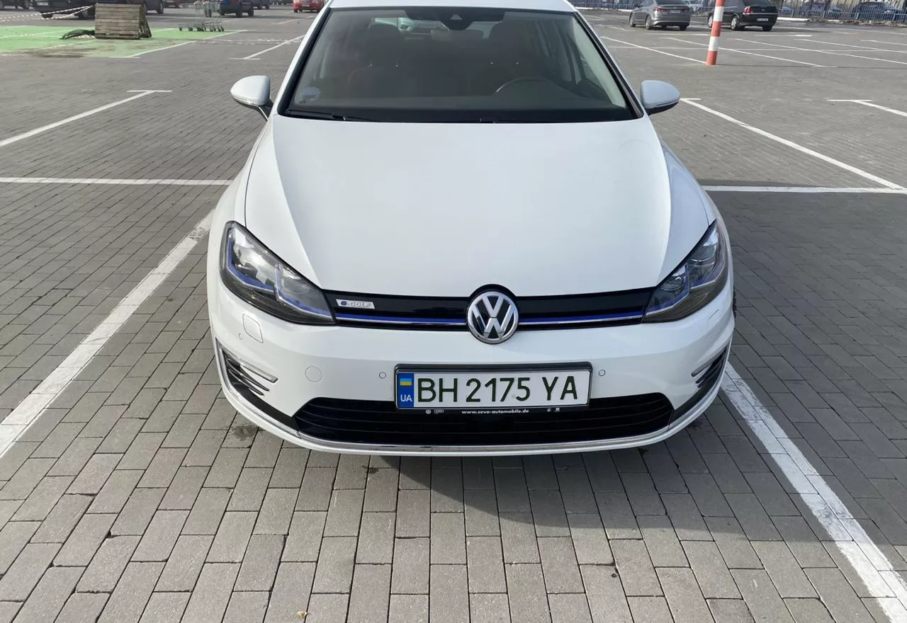 Volkswagen e-Golf 