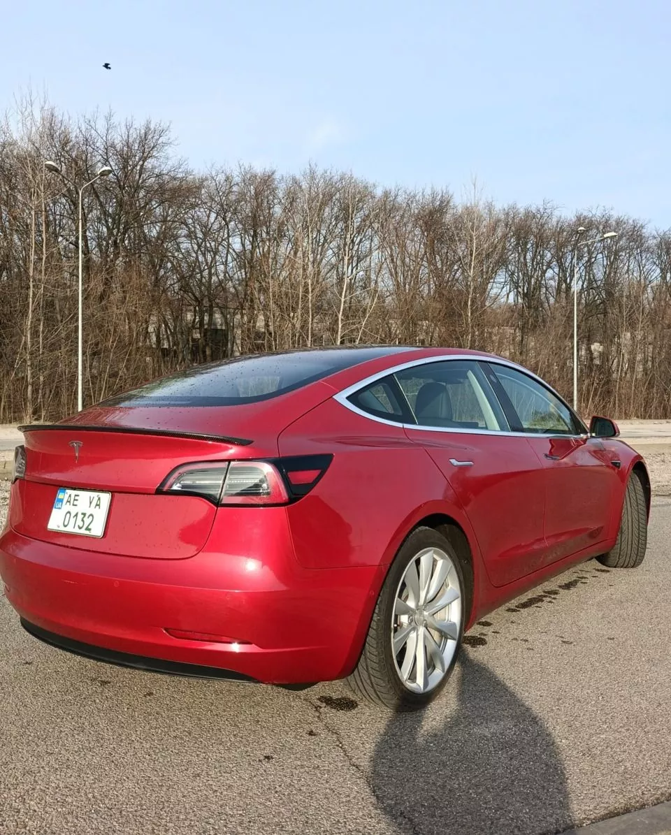 Tesla Model 3  75 kWh 2018101