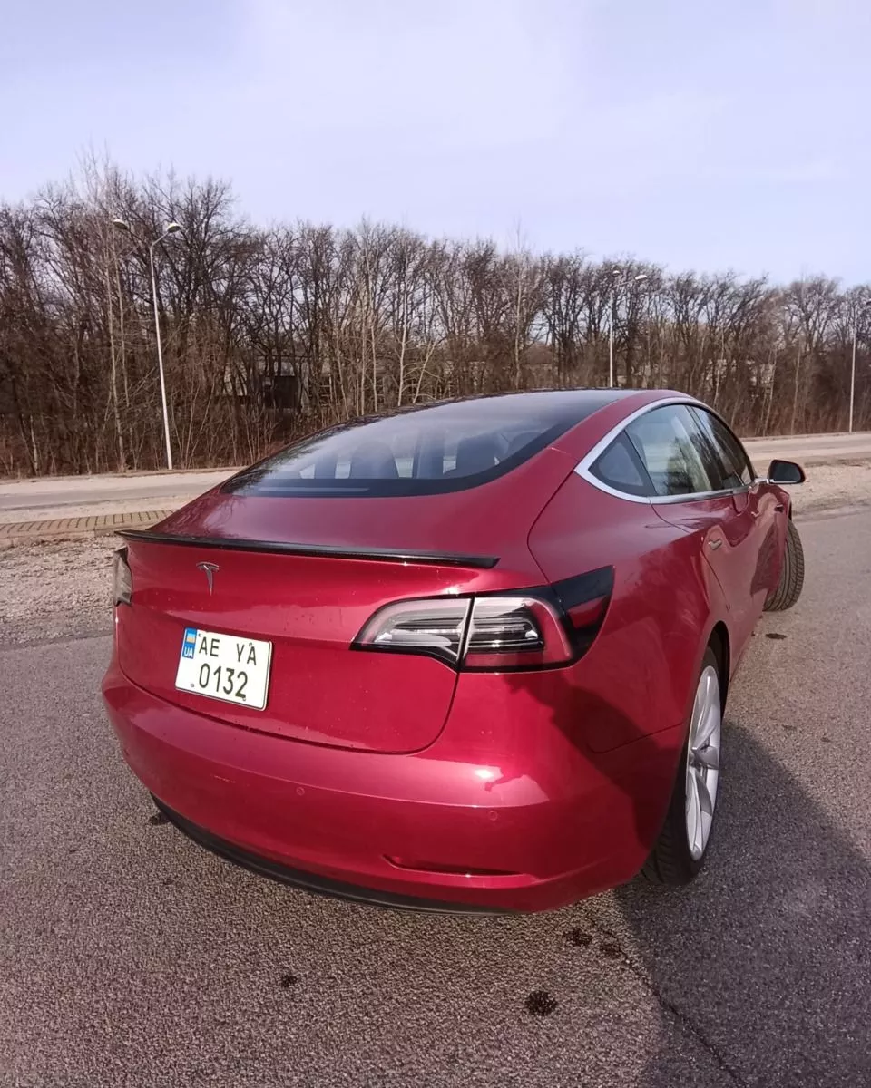 Tesla Model 3  75 kWh 2018111