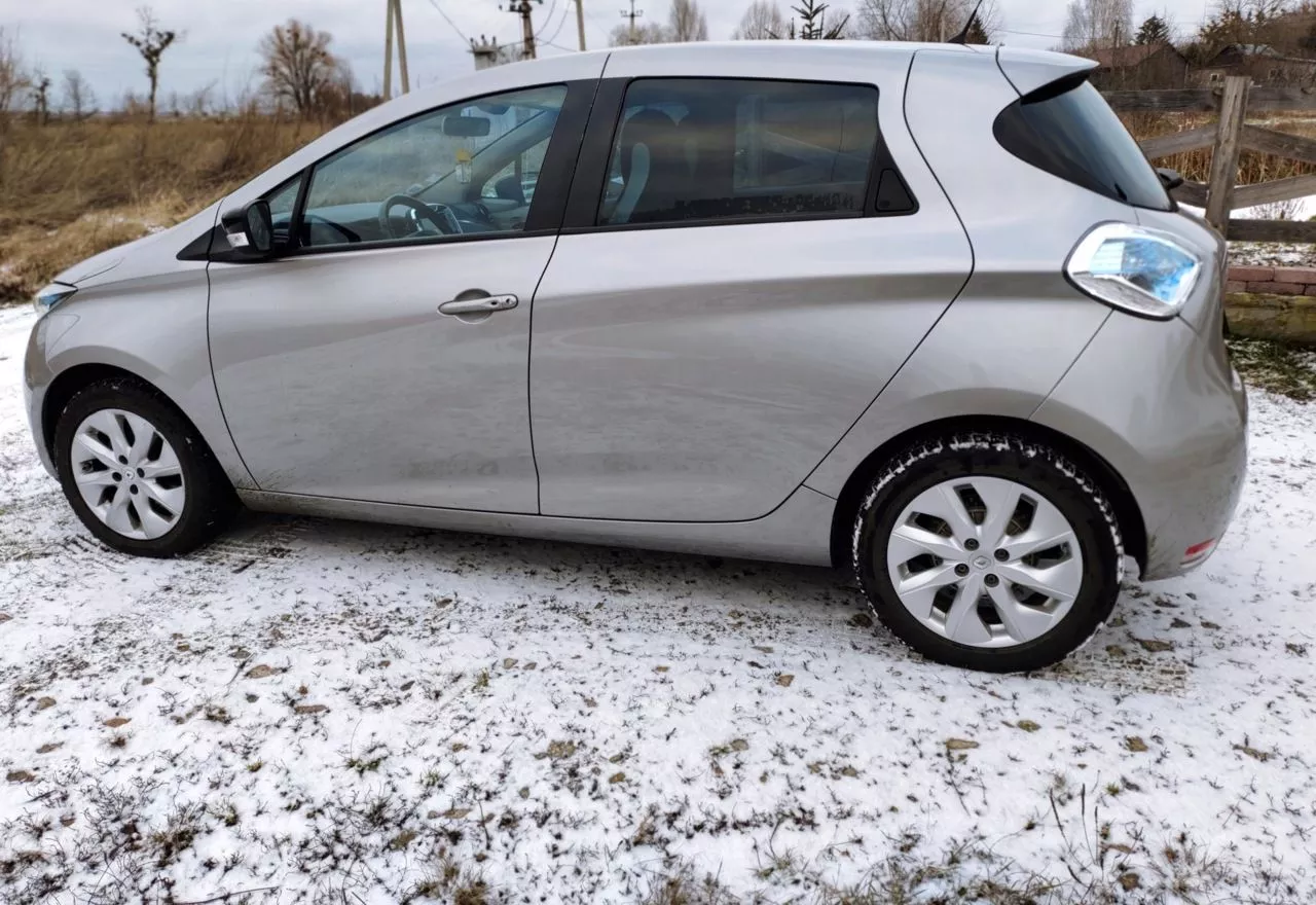 Renault ZOE  24 kWh 2015121