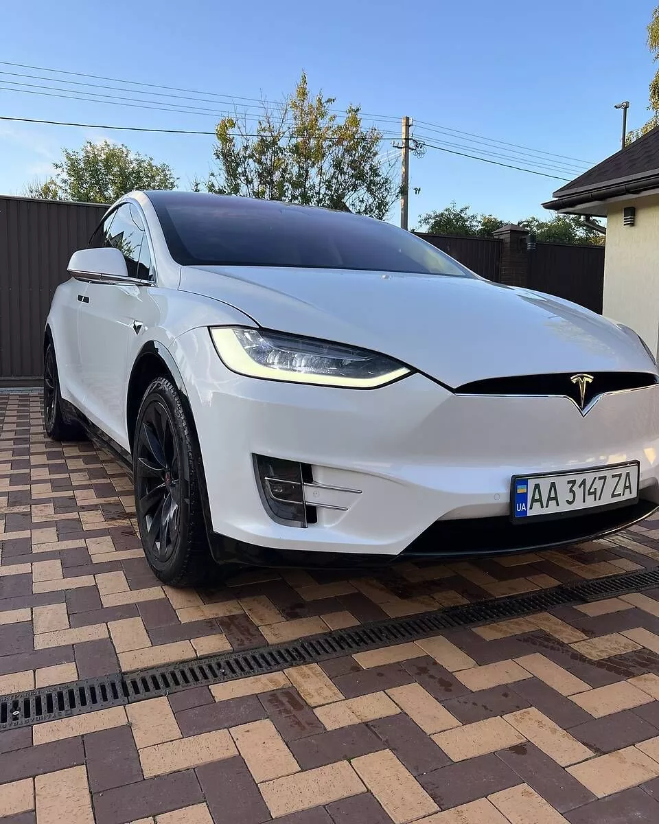 Tesla Model X  100 kWh 201711