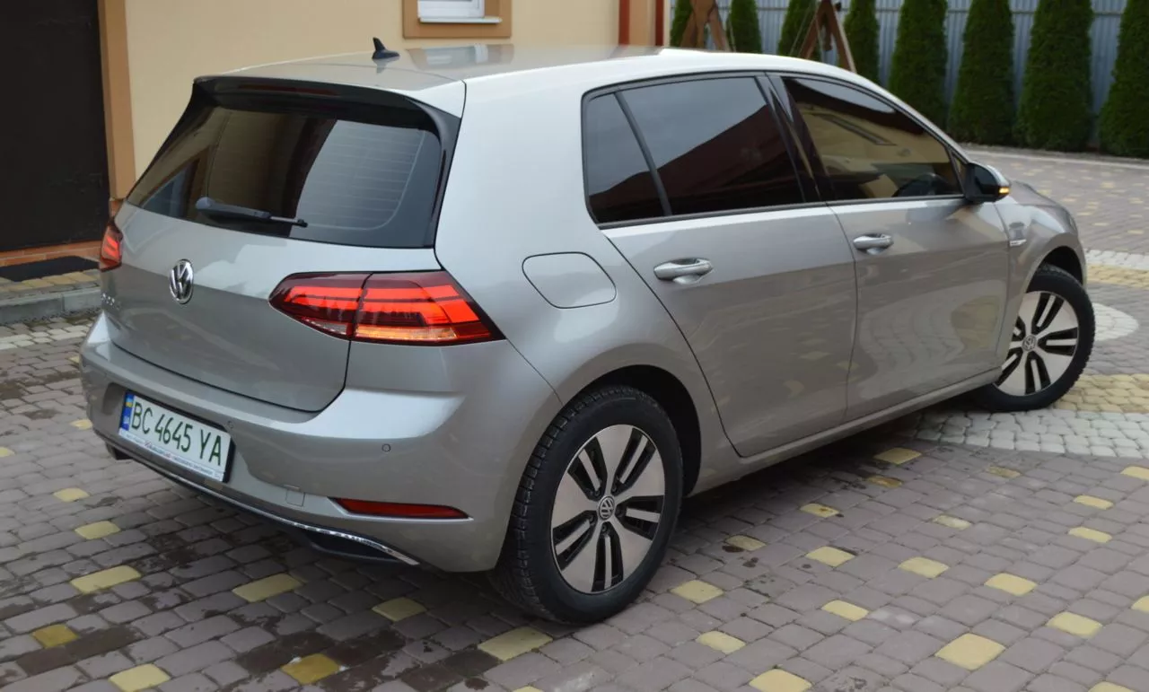 Volkswagen e-Golf  36 kWh 2017161