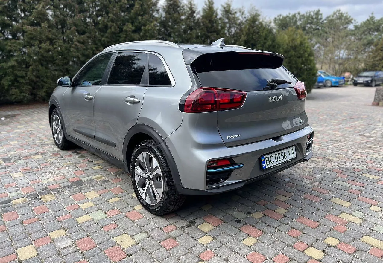 Kia Niro  64 kWh 202131