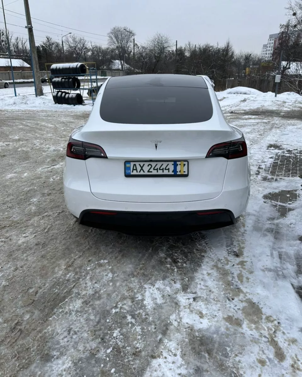 Tesla Model Y  75 kWh 202111