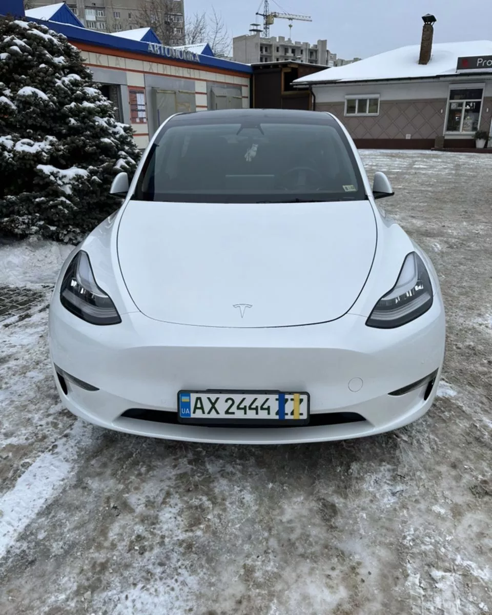 Tesla Model Y  75 kWh 202131