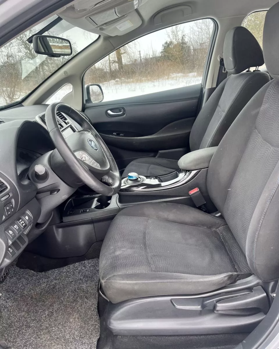 Nissan Leaf  30 kWh 2016111