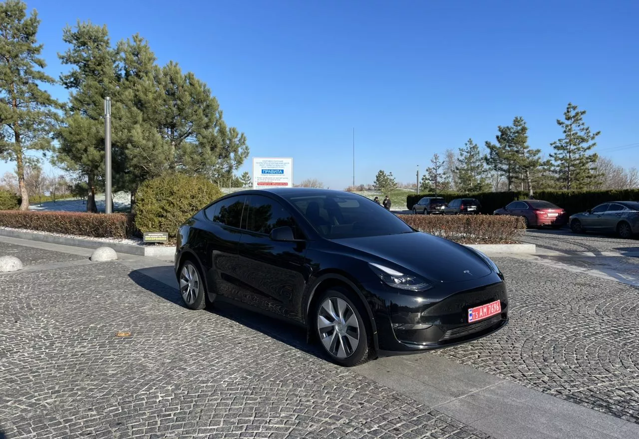 Tesla Model Y  80.5 kWh 202211