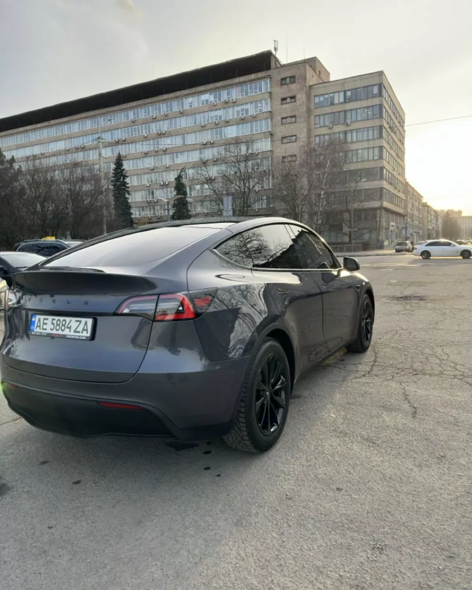 Tesla Model Y  80.5 kWh 202081