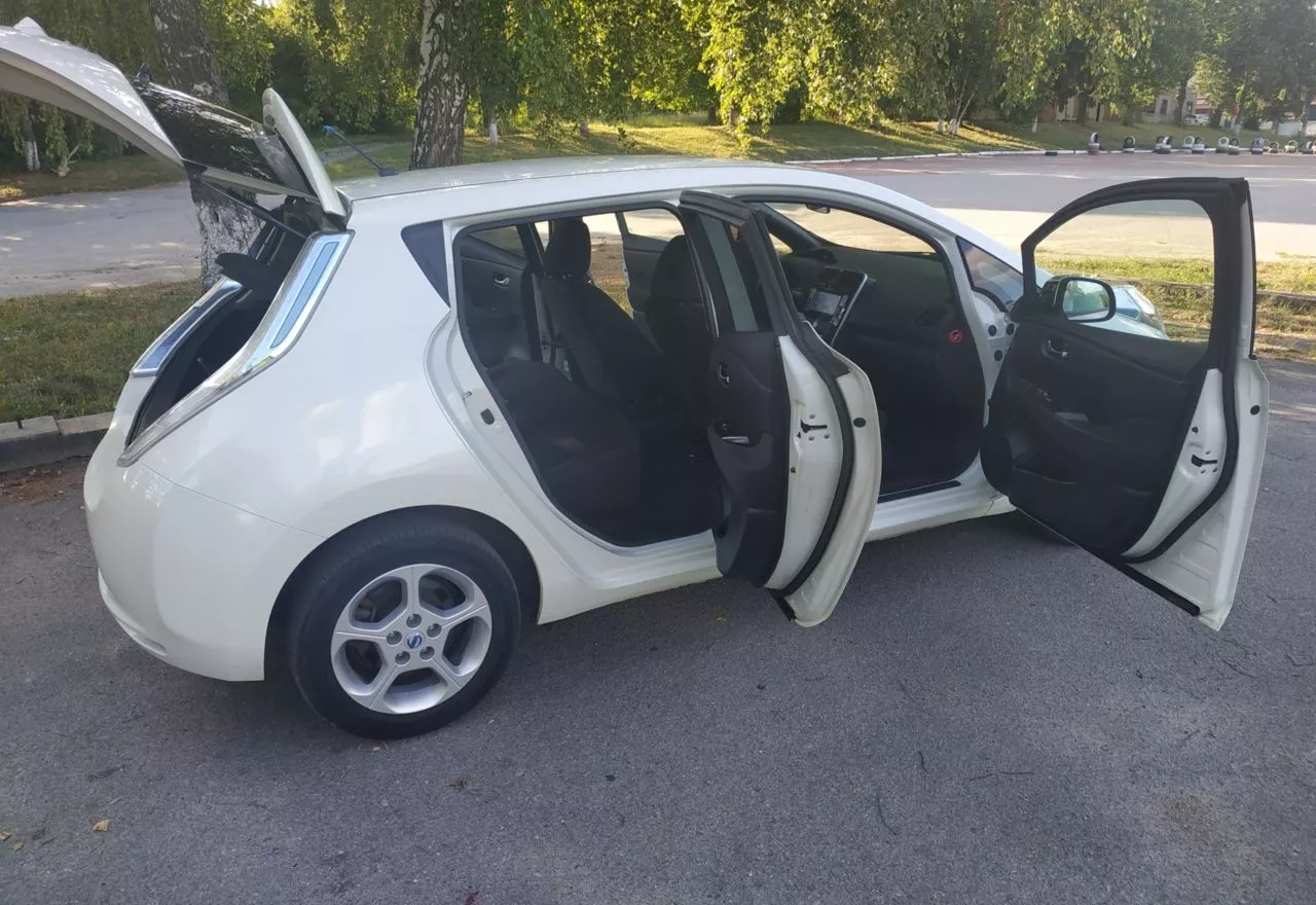 Nissan Leaf  24 kWh 201431